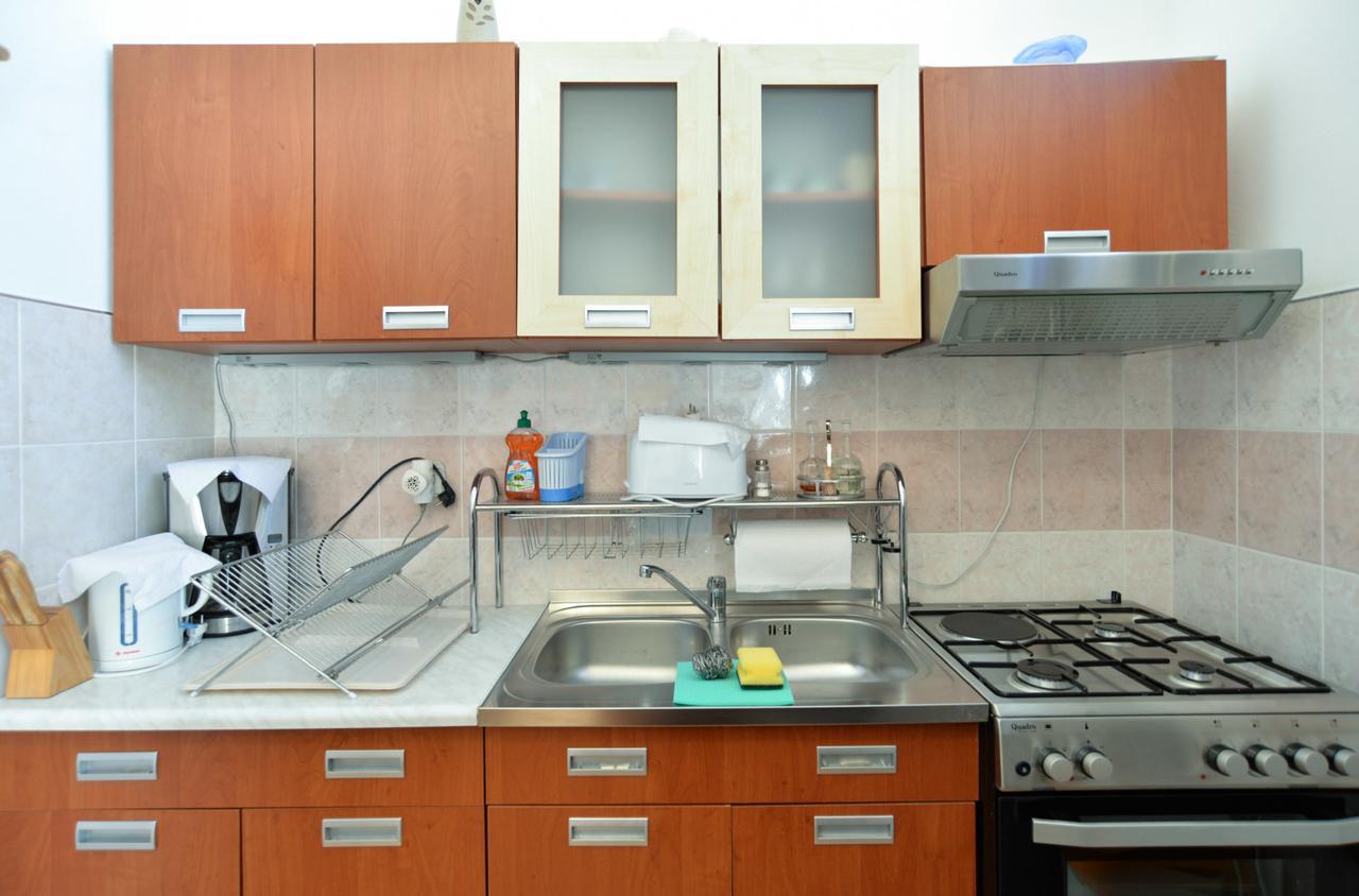 Apartments Dino 1374 พูลา ภายนอก รูปภาพ
